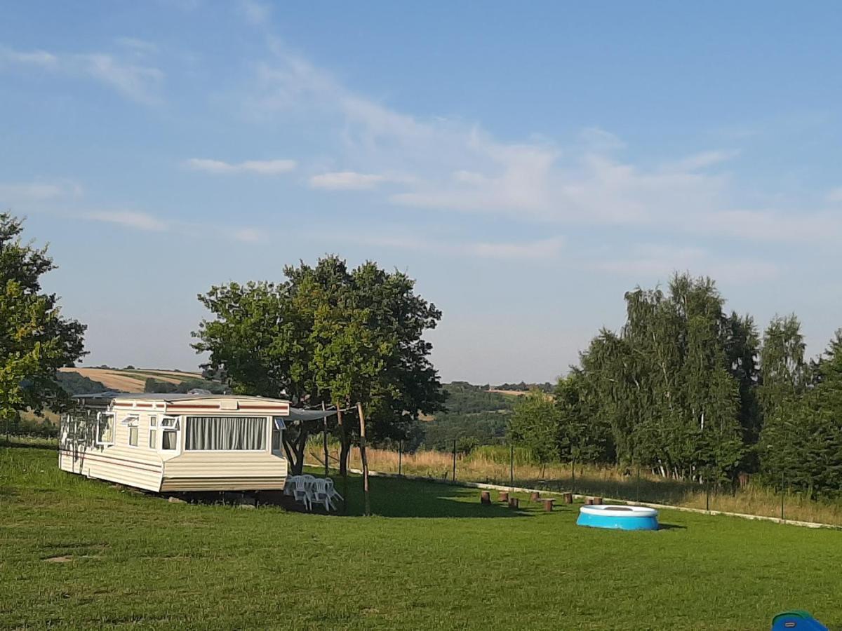Vila Gosp. Agroturystyczne Stary Gaj Zerkowice Exteriér fotografie